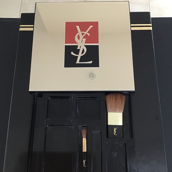 YSL Large (5”x5”) vintage gold tone logo empty makeup palette - Picture 3 of 7